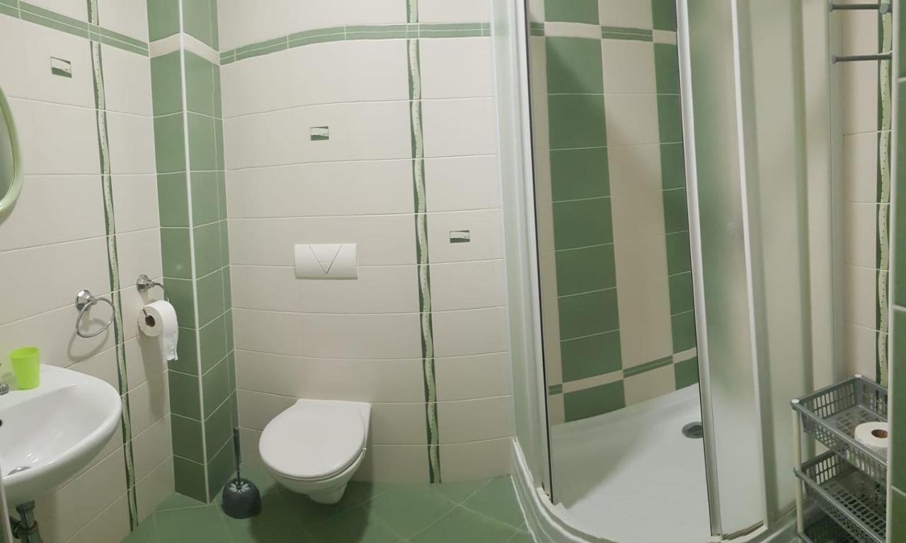 Apartmany Puskarcikova ฮาร์ราคอฟ ภายนอก รูปภาพ